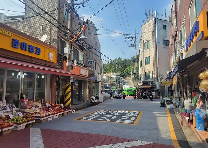 Newly Renovated 2 Bedroom #7 Seoul